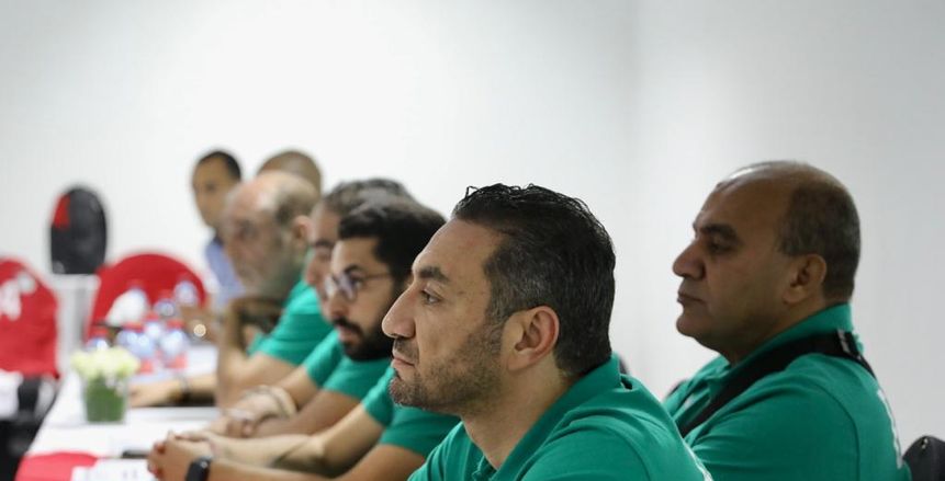 منتخب مصر بالأبيض والأسود أمام غينيا بتصفيات إفريقيا