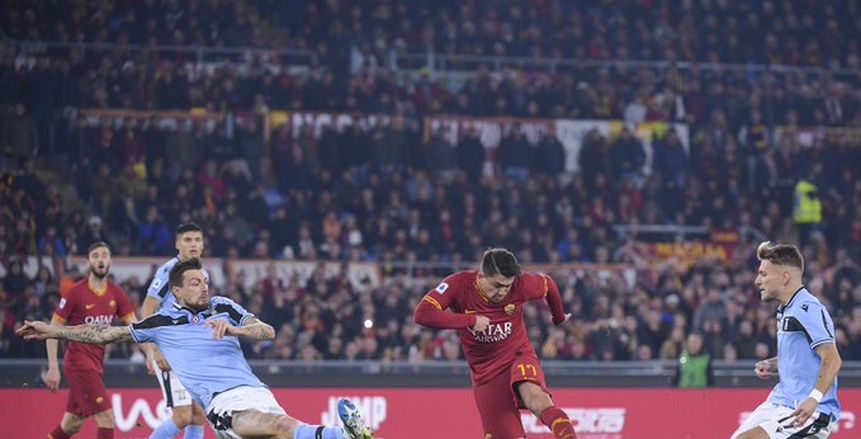 لاعب روما: الدوري الإيطالي لن يستكمل.. نحتاج شهرا لاستعادة اللياقة