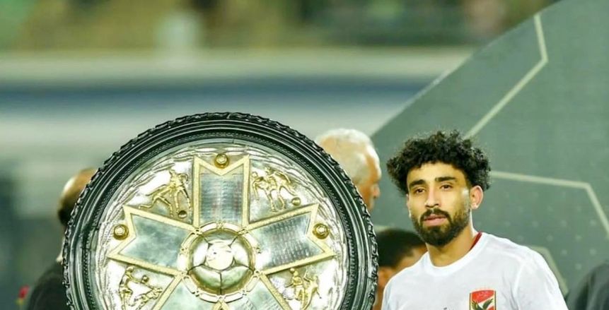 الأهلي يكرم روح والد مروان عطية في حفل الموسم الذهبي