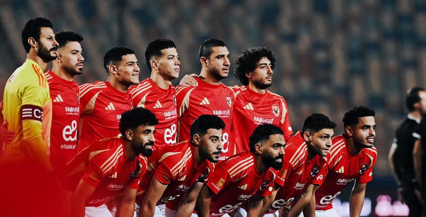 إيهاب الخطيب: الأهلي يختار بديلا أجنبيا لتعويض صفقة ديريك كوتيسا