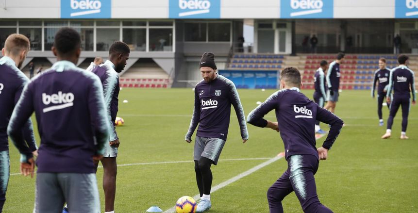 بالصور| «ميسي» يعود لتدريبات برشلونة الجماعية