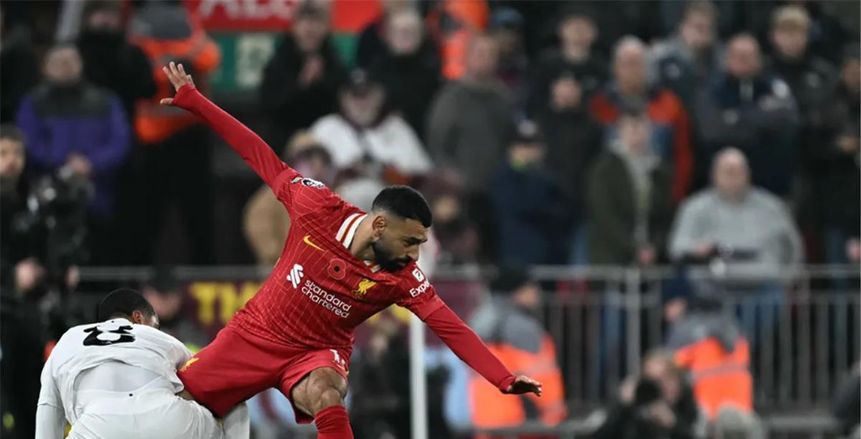 هدايا محمد صلاح تمنح ليفربول الفوز على أستون فيلا والابتعاد بصدارة البريميرليج