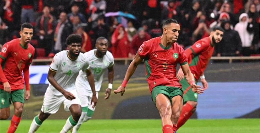 تألق حارس جزر القمر يفرض التعادل على المغرب في الشوط الأول بافتتاح الكان