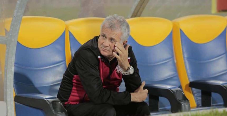 الوداد يطيح بمدربه الصربي زوران.. وينفي التفاوض مع ديسابر