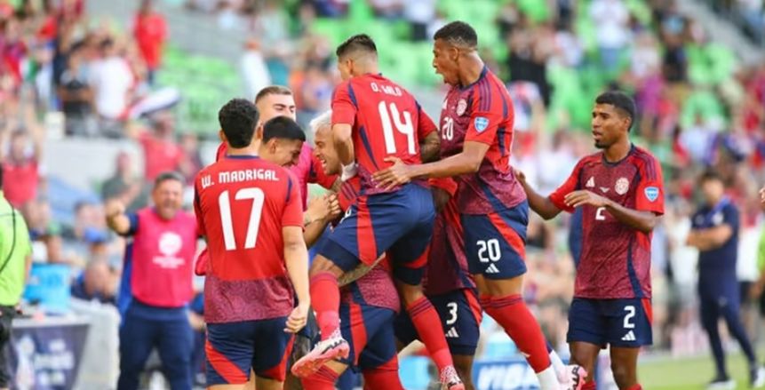 منتخب كوستاريكا يدك شباك باراجواي بهدفين دون رد في الشوط الأول
