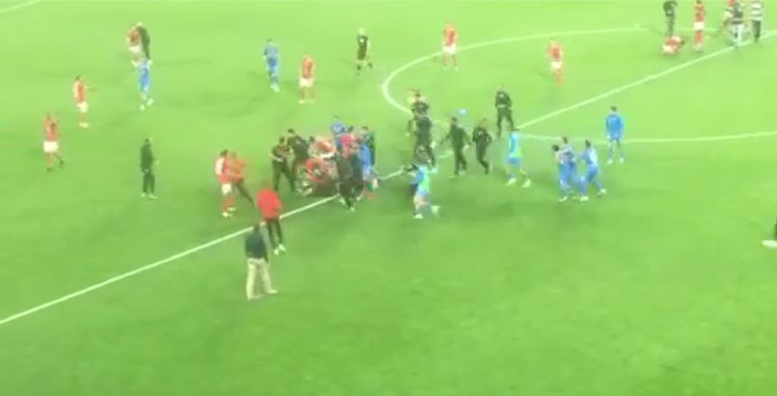 ماذا ينتظر مشاغبو قمة سوبر الأهلي والزمالك؟.. "اللائحة تجيب"