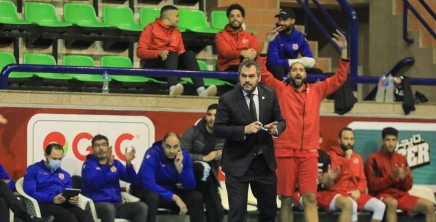 مدرب سلة الأهلي: الخطيب يفكر في تطوير النادي ولم تكن لي طلبات خاصة