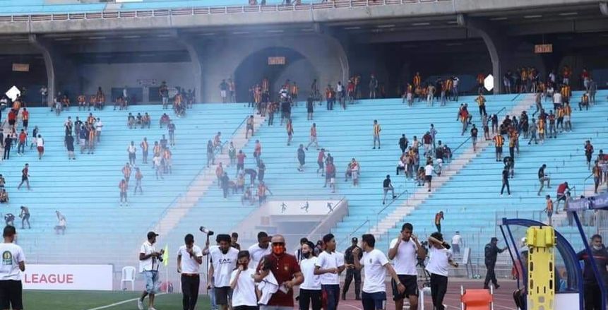 الأمن التونسي يطلق قنابل الغاز لإيقاف شغب جماهير الترجي