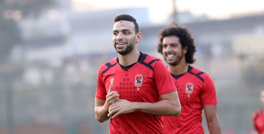 ميدو جابر يؤجل حسم مصيره مع الأهلي