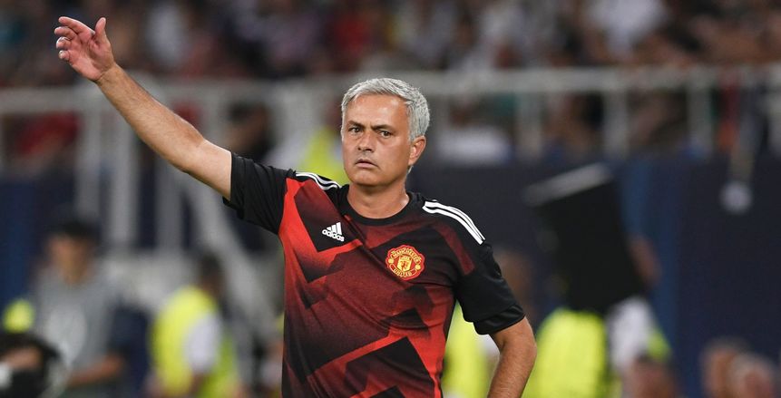 «مورينيو»: توتنهام فريق متكامل والأفضل في الدوري