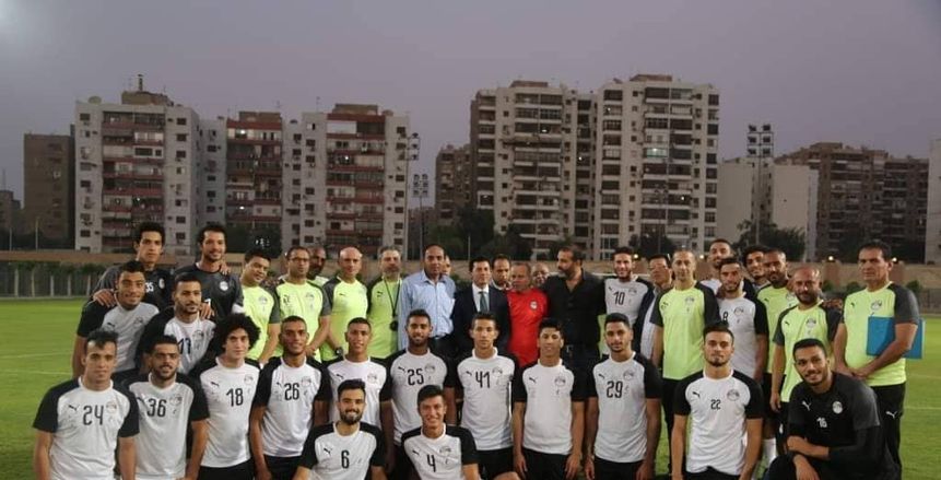 "صلاح وريان" ورمضان صبحي يقودون المنتخب الأوليمبي أمام السعودية