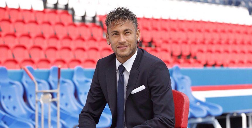 نيمار عن مغادرة برشلونة بسبب ميسي: قدوتي وسبب ذهابي للفريق الكتالوني