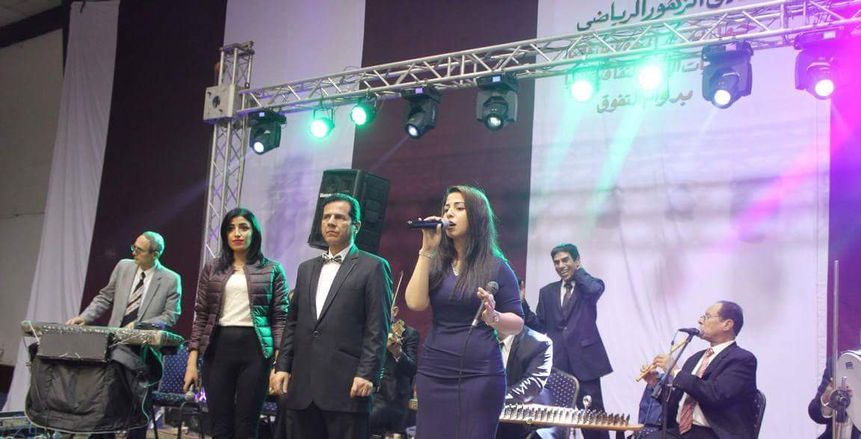 بالصور| نادى الزهور يكرم ابناءه المتفوقين علميا فى احتفالية كبرى