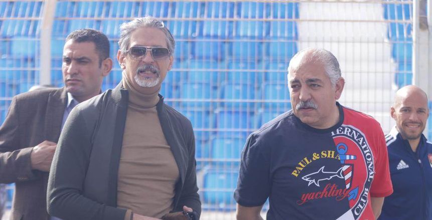 سفير مصر في السودان يحضر مران الأهلي قبل مواجهة الهلال بدوري الأبطال
