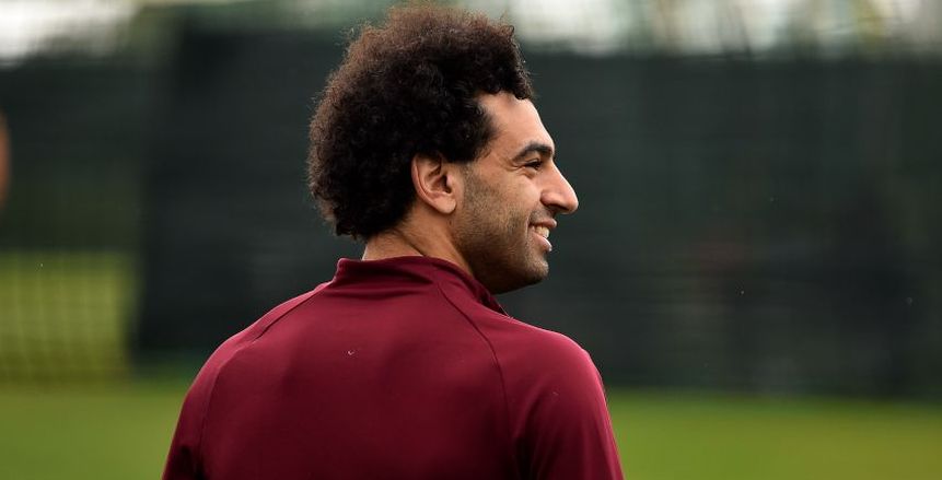 مدافع ليفربول السابق: لهذا السبب.. «سترلينج» تفوق على محمد صلاح
