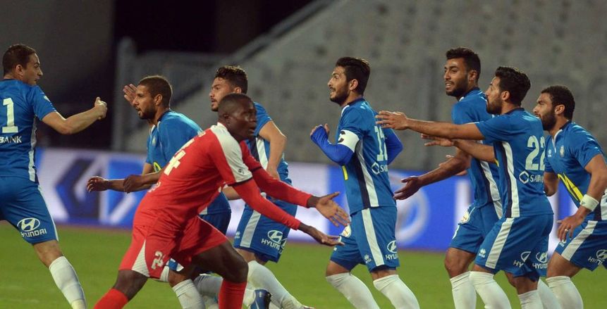 التعادل السلبي يحسم الشوط الأول بين الهلال الأبيض وسموحة