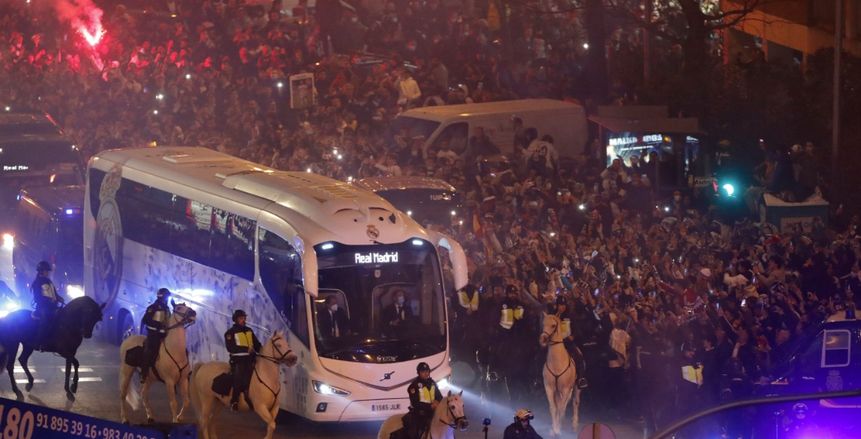 شماريخ جماهير ريال مدريد تشعل موقعة باريس سان جيرمان