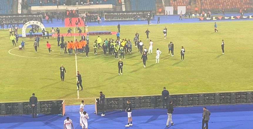 أول فيديو من الملعب لخناقة شوارع بين لاعبي الأهلي والزمالك