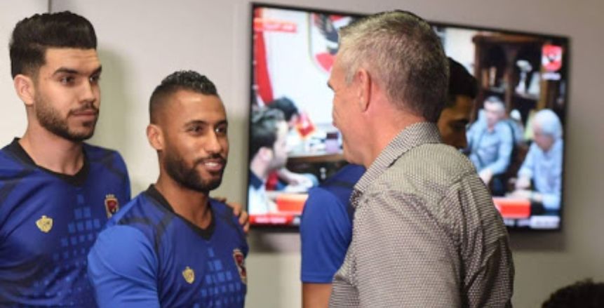 كارتيرون لـ"الوطن": لم أتحدث مع إدارة الزمالك لضم حسام عاشور من الأهلي