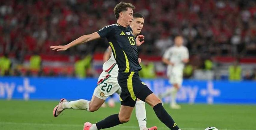 المجر يخطف فوزًا درامتيكيًا على حساب اسكتلندا ويحتفظ بأماله في التأهل