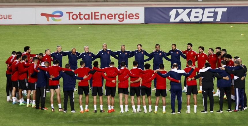 الأهلي يدخل معسكرا مغلقا استعدادا للوداد في نهائي أفريقيا