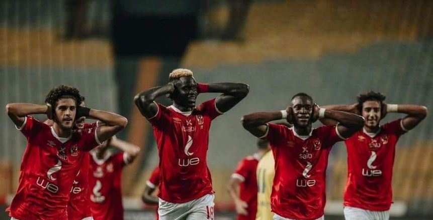 شوبير: يجب تسليم درع الدوري في الملعب.. والأهلي تفوق على الجميع