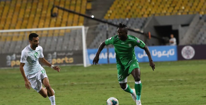 "مصر والكويت يد واحدة".. لفتة طيبة من جماهير الاتحاد خلال مباراة العربي