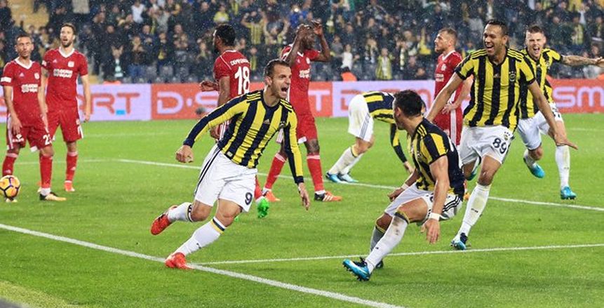 هاتريك سولدادو يقود فنربخشة لسحق سيفاس سبور برباعية في الدوري التركي