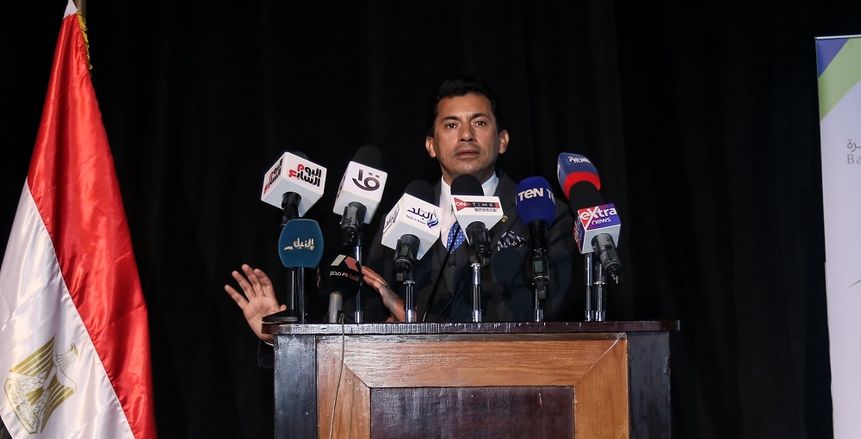 وزير الشباب: خفضنا نسبة الجماهير في كأس العالم لليد 3 مرات