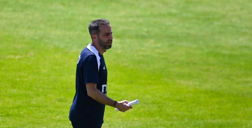 تفاصيل جلسة فيريرا مع لاعبي الزمالك قبل مباراة دجلة الودية