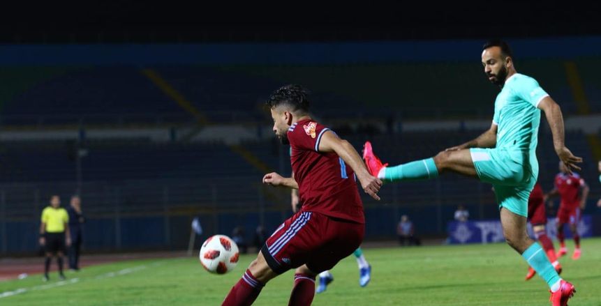 عمر جابر يشتكي من إصابة في الكتف في مباراة بيراميدز والأهلي