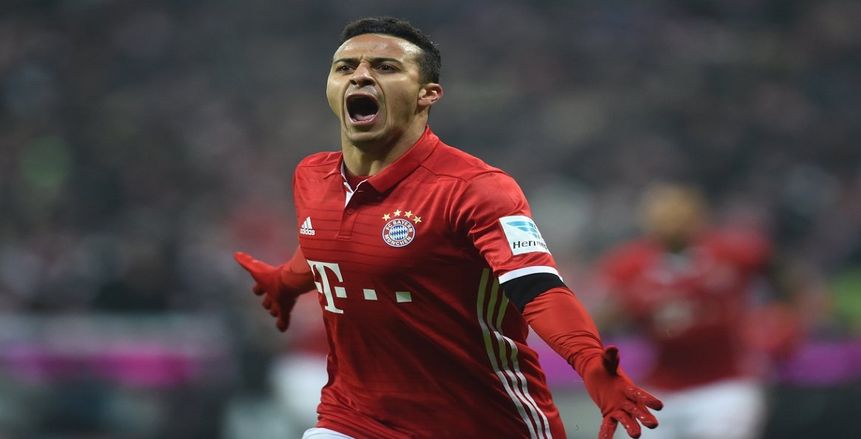 «تياجو» يفكر في العودة الي برشلونة