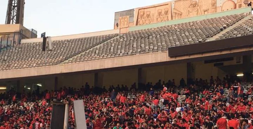 مصدر أمني ينفي القبض على مشجعي الأهلي خلال مباراة مونانا