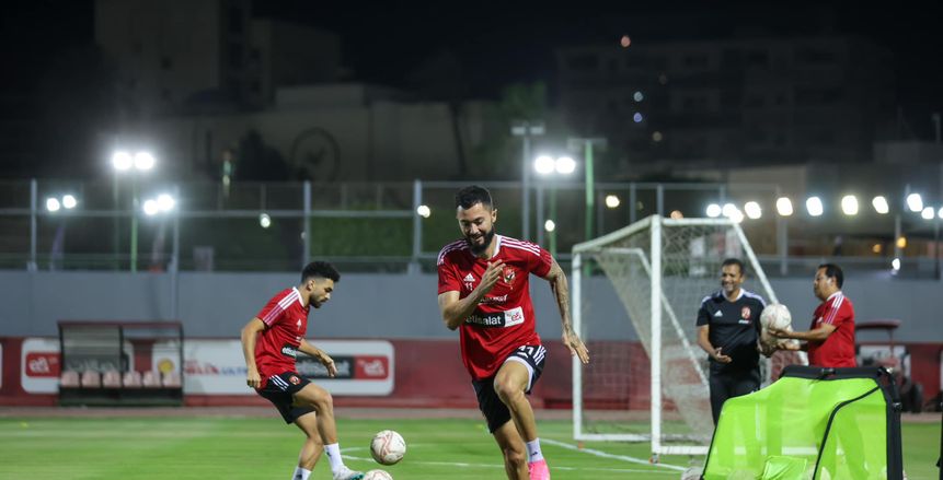 مصدر في الأهلي: بوليفار البوليفي طلب استعادة برونو سافيو