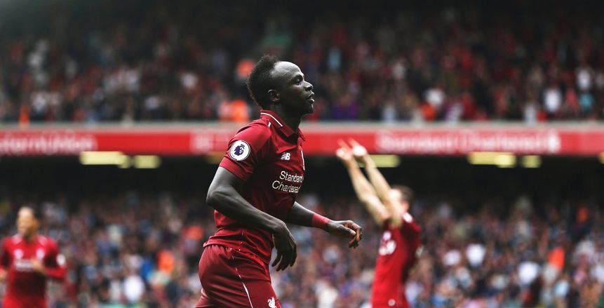 بالصور| ليفربول يحتفل بإنجاز «ماني» التاريخي قبل مواجهة إيفرتون