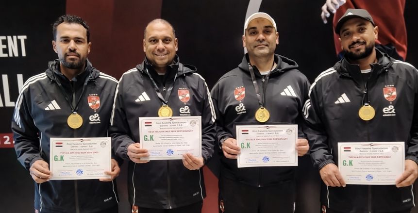 مدربو حراس قطاع الناشئين بالأهلي يجتازون دورة اتحاد الكرة المتطورة