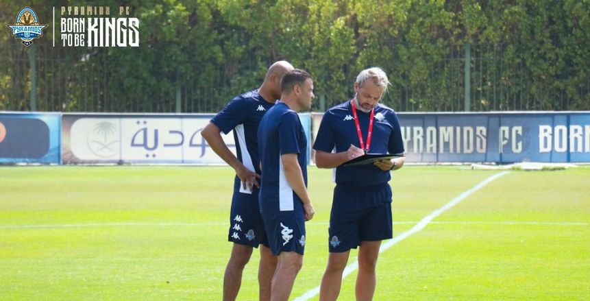 "لومالا" مفاجأة بيراميدز للأهلي