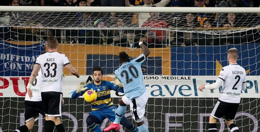 "يخسر 8 ملايين يورو".. نجم الهلال السعودي على أبواب بارما الإيطالي