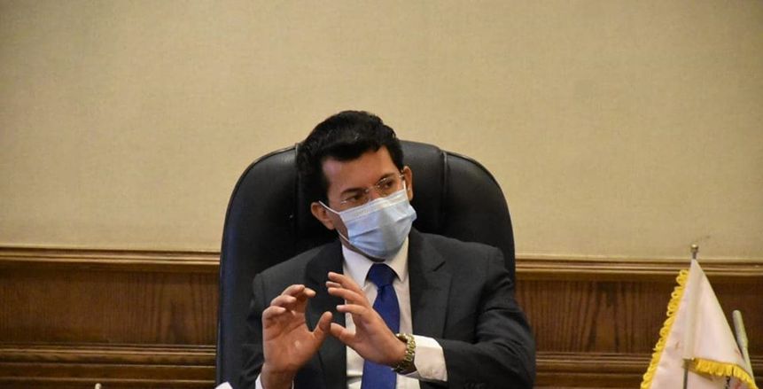 وزير الرياضة يطالب بوضع خطة متكاملة لدمج مراكز الشباب في خدمة المجتمع