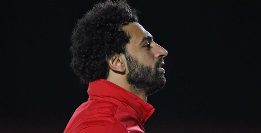 بالفيديو والصور| «صلاح» يتسلم جائزة أفضل لاعب بالدوري الإنجليزي