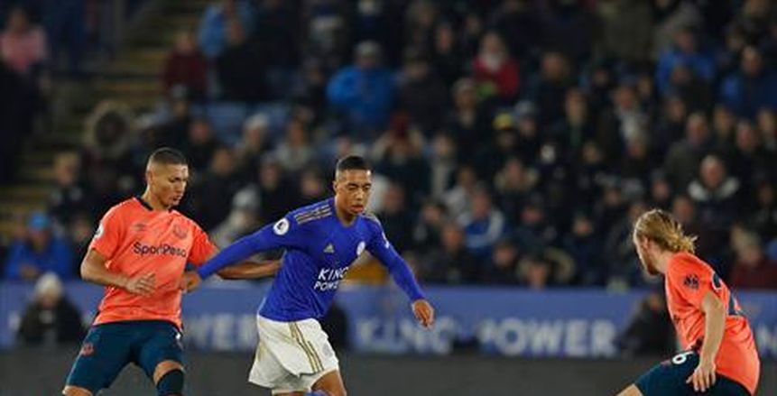 ليستر سيتي يخطف فوزا قاتلا أمام إيفرتون ويصعد لوصافة الدوري الإنجليزي (فيديو)