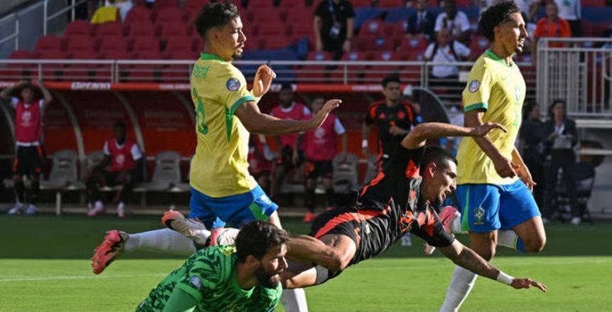 موعد مباراة القمة بين البرازيل وأوروجواي بربع نهائي «كوبا أمريكا»