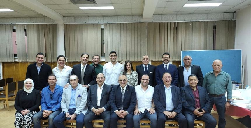 ياسر إدريس يقبل تظلمين من قائمة رؤوف نور في انتخابات السباحة