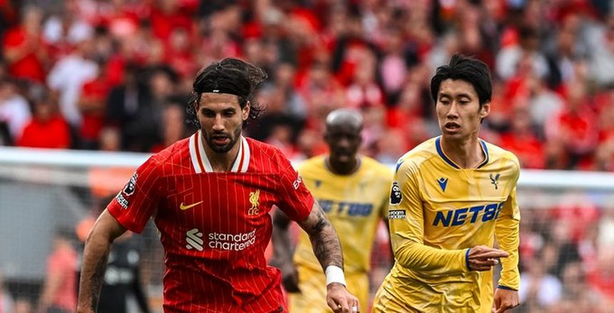 محمد صلاح يسجل ويقود ليفربول للتعادل مع كريستال في ليلة استلام درع «البريميرليج»