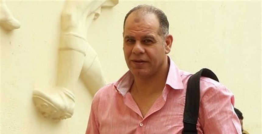 أيمن حافظ يشيد باستقبال النجم الساحلي لبعثة الزمالك