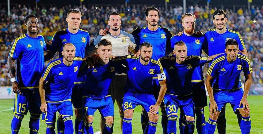 إصابة 6 لاعبين بكورونا.. روستوف الروسي في الحجر الصحي قبل يومين من استئناف الدوري