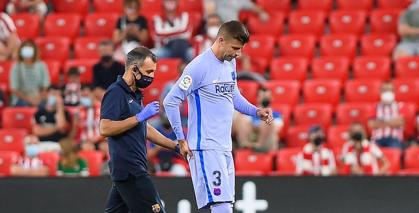 برشلونة يعلن تفاصيل إصابة بيكيه.. وتوقعات بغيابه لمدة أسبوعين