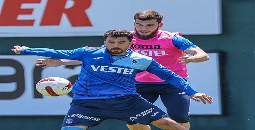 تريزيجيه يعود لتدريبات طرابزون سبور ويقترب من المشاركة أمام بشكتاش
