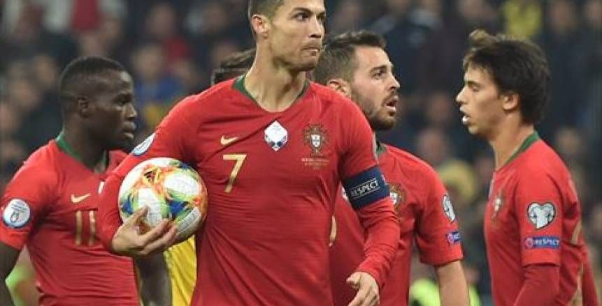 رونالدو يقترب من تحطيم رقم علي دائي كأكثر هداف في المباريات الدولية