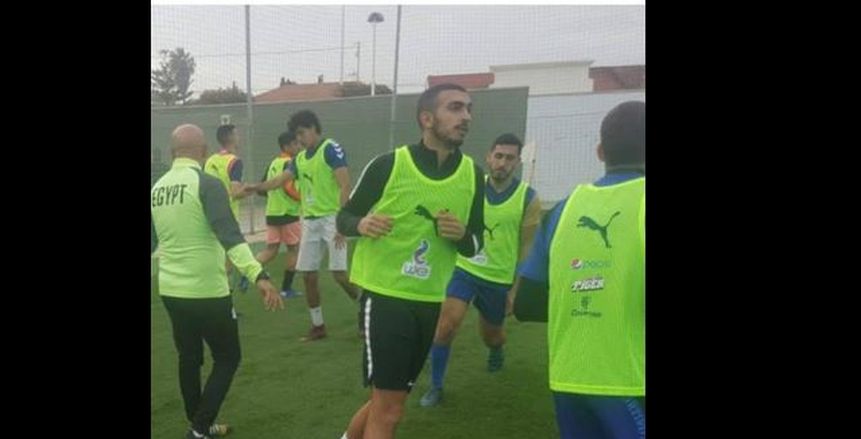 على طريقة زيدان.. سيف الششتاوي يلفت أنظار شوقي غريب بأسبانيا